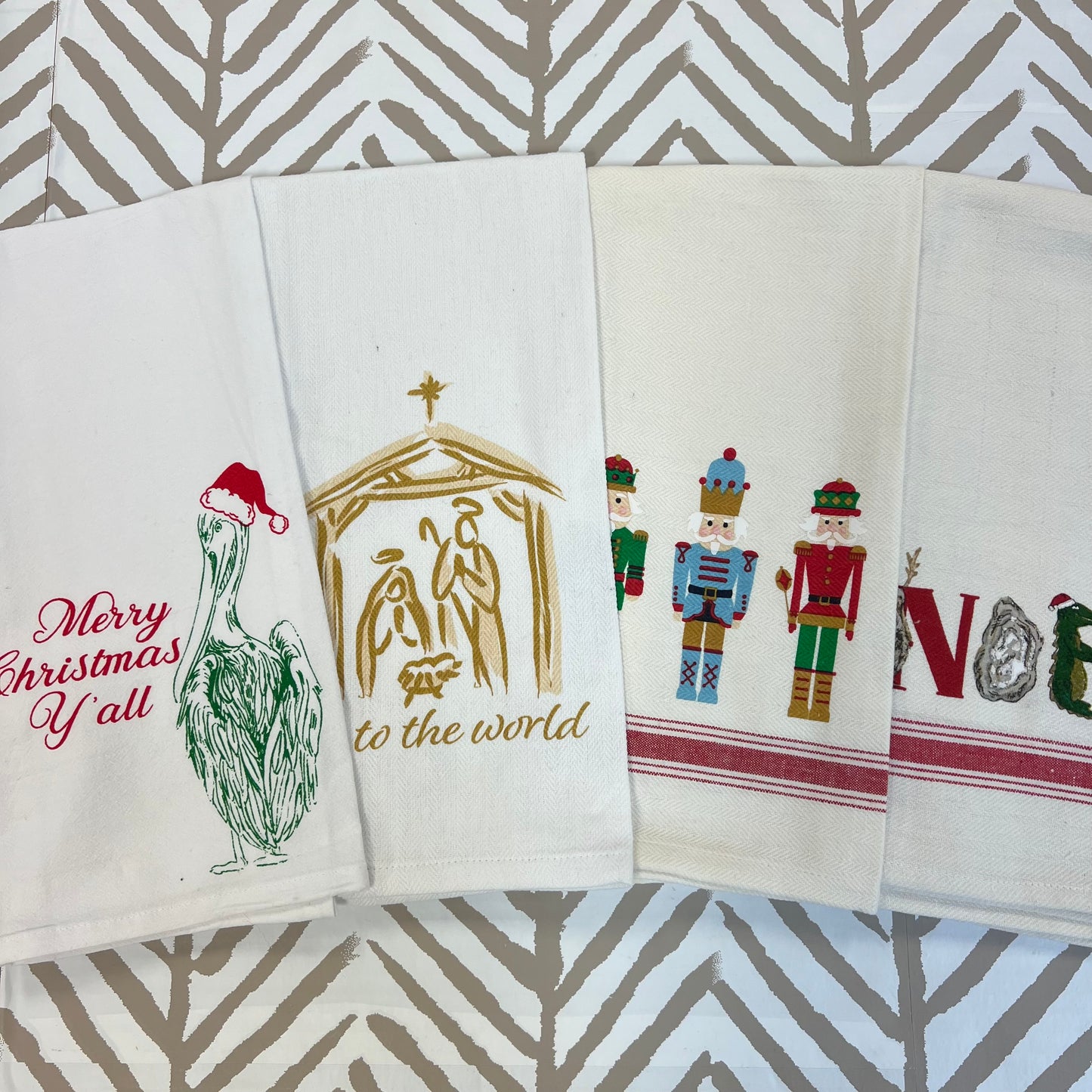 Holiday Hand Towels