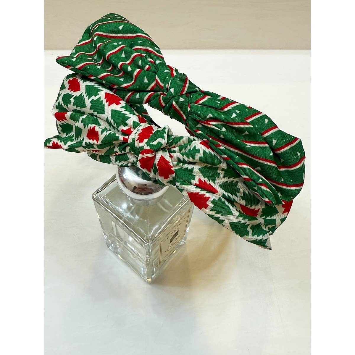Christmas Bow with Adjustable Wire Headbands