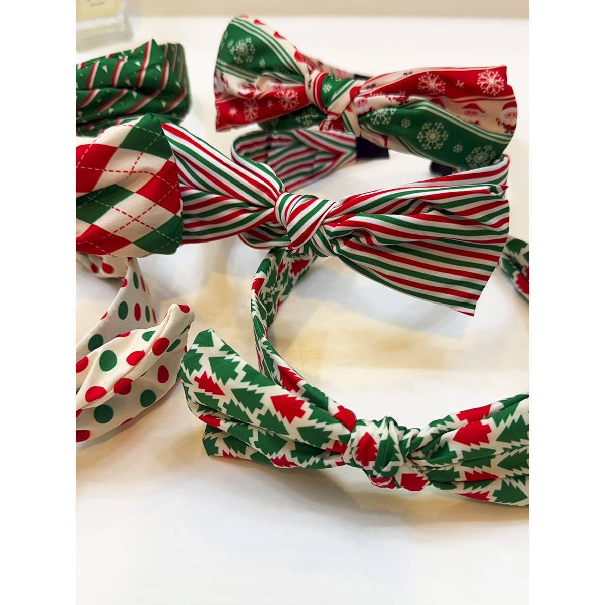 Christmas Bow with Adjustable Wire Headbands